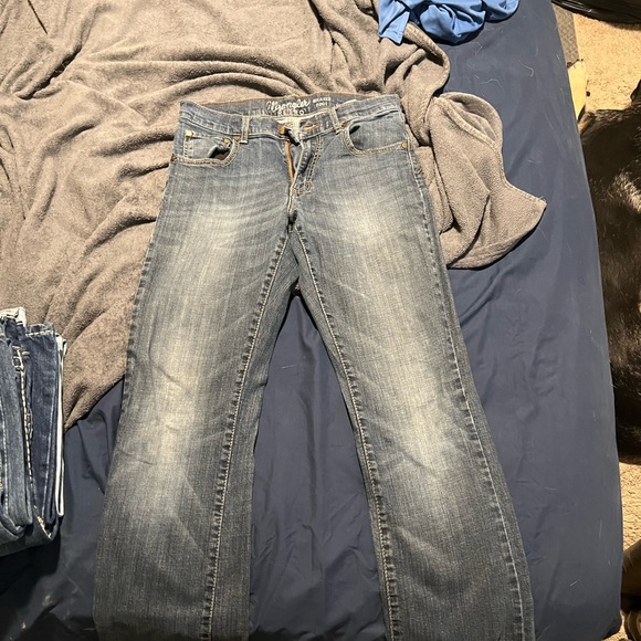 Men’s Wrangler retro relaxed boot - Picture 1 of 4